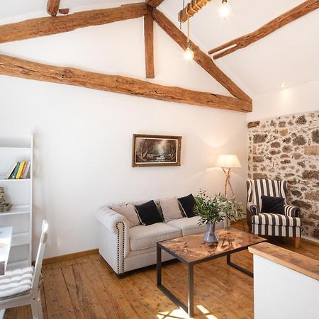 Alia House Villa Doukades Luaran gambar