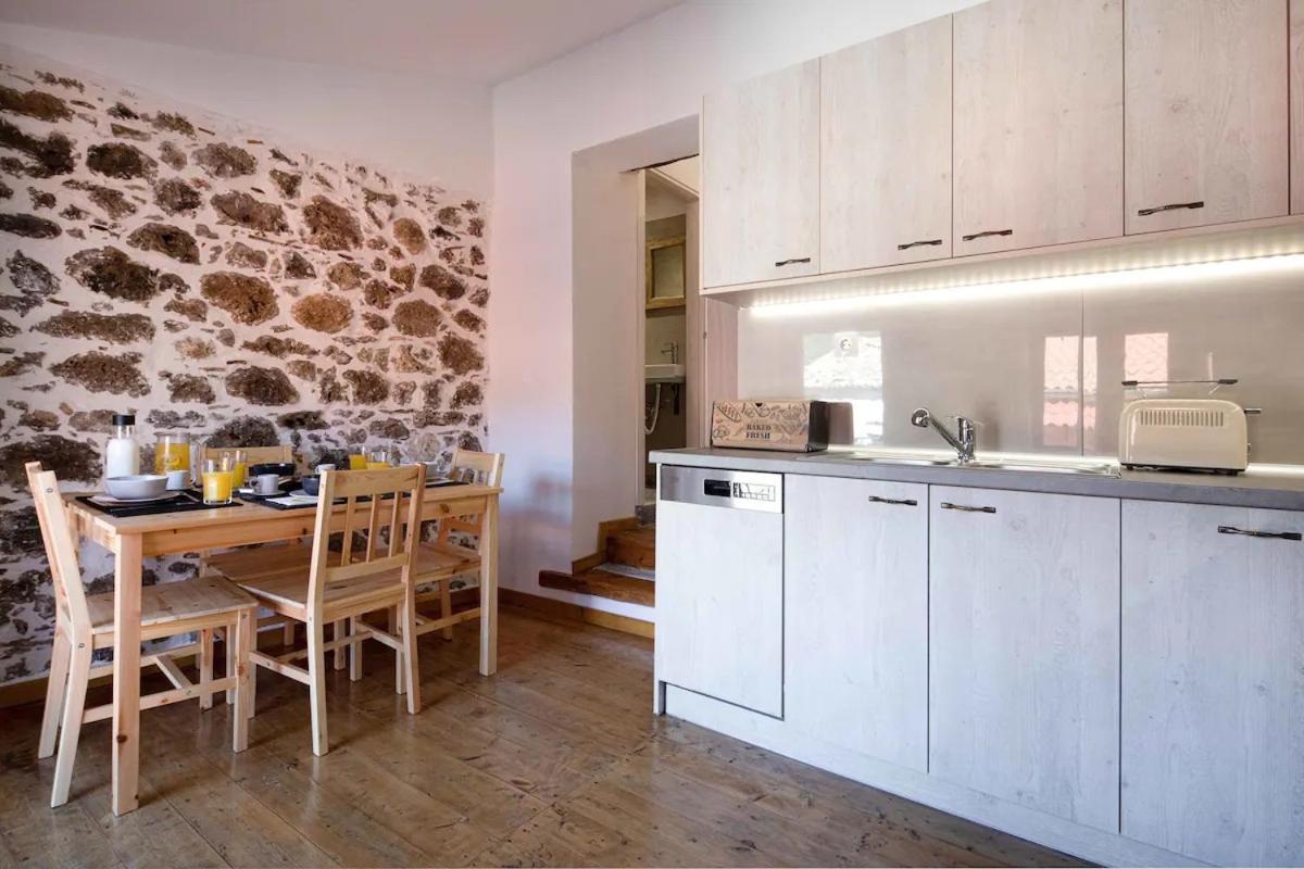 Alia House Villa Doukades Luaran gambar