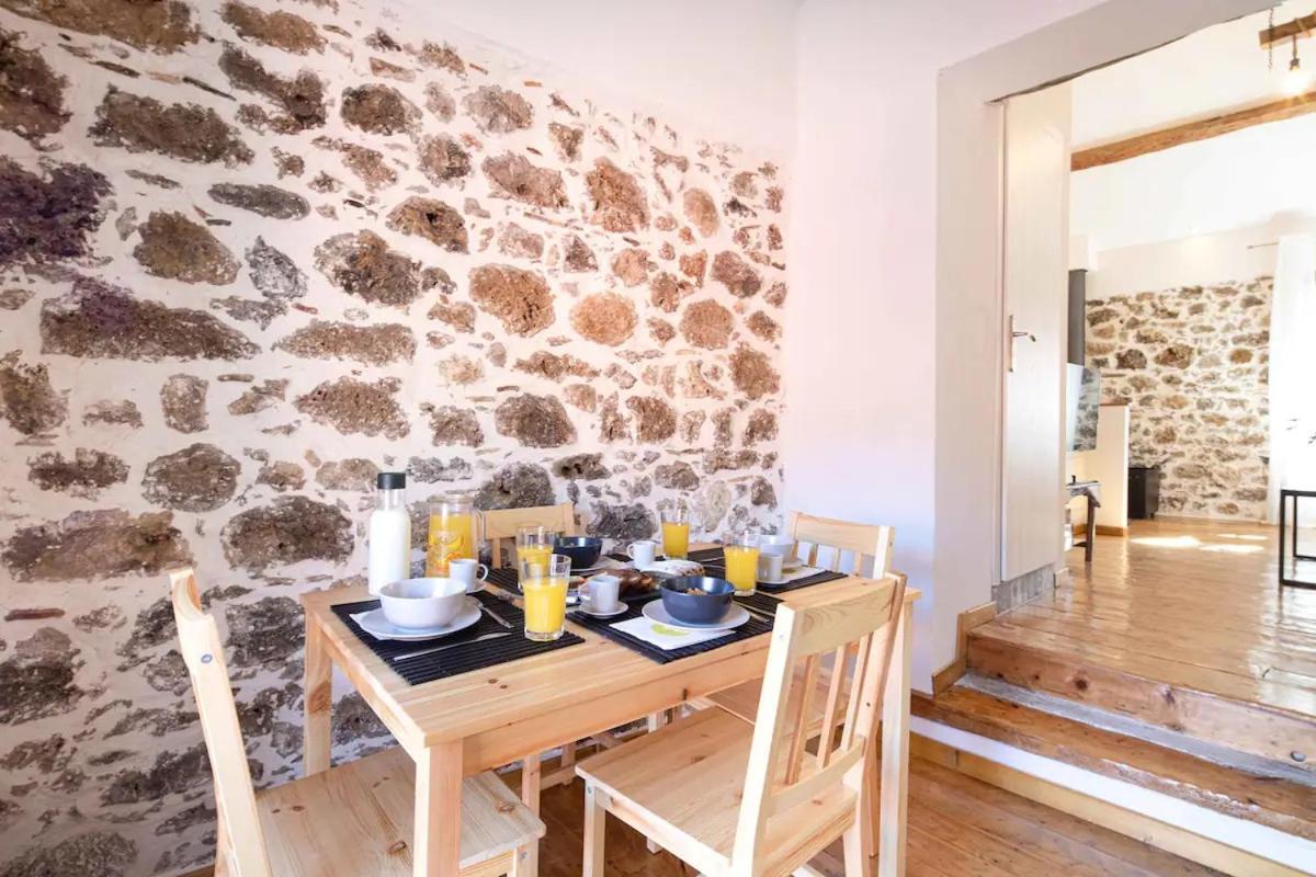Alia House Villa Doukades Luaran gambar