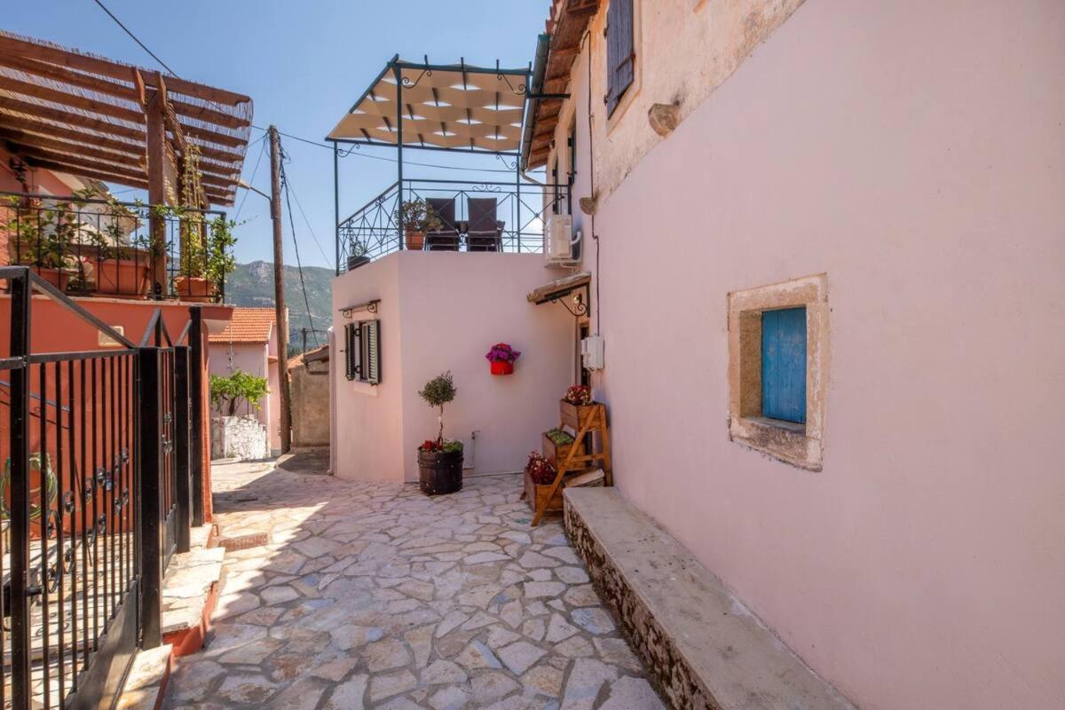 Alia House Villa Doukades Luaran gambar